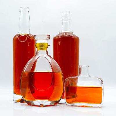 Materiale di vetro di alto pietra di lusso Bottiglie di vetro di whisky vuote con logo di sughero e decal