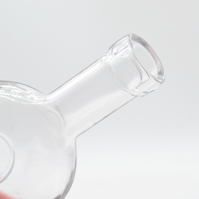 Bottiglia di vetro vuota di 500 ml di contenuto di materiale bianco cristallino per vodka whisky vino alla rinfusa