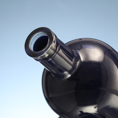Bottiglie di vino in vetro di dimensioni personalizzate per la conservazione di whisky e vino in vetro Super Flint