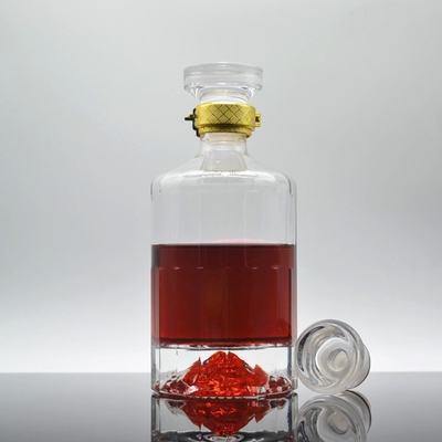 Tipo di tenuta a sughero Bottiglie di vetro vuote da 750 ml per liquori di lusso in materiale Super Flint