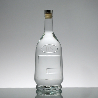Bottiglie di vetro trasparente ghiacciato con tappi a vite per vino e brandy dipinte in colore OEM