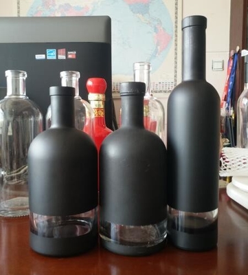 Bottine di vino in vetro nero da 750 ml per vino/olio/whisky in imballaggio in cartone