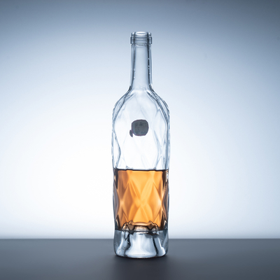 Materiale del corpo Vetro Super Flint Brandy XO Mini cilindri di champagne con foglia d'acero