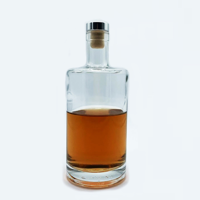 Collare di materiale Super Flint Custom 500 ml di bottiglia di vetro vuota per il design indistruttibile whisky