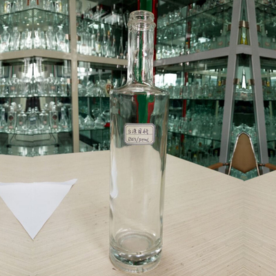 Collare di vetro Super Flint Rotondo 700ml Bottiglia di gin a suon di suono di suono di suono di suono per gli appassionati di vodka
