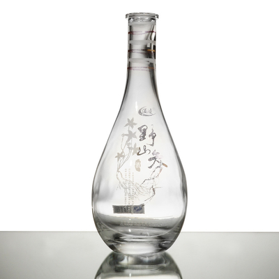 Materiale del colletto Materiale di vetro Super Flint Alcool Vodka Bottiglia di vetro di whisky