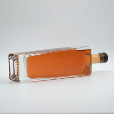 Bottiglia in vetro personalizzata da 200 ml 375 ml 500 ml 700 ml 750 ml 1000 ml per vodka liquore di vino spiritoso