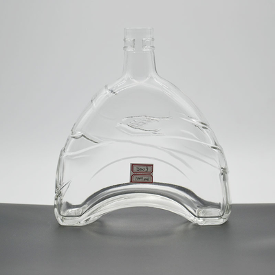 750 ml bottiglie spirit personalizzate Super materiale di vetro di pietra bottiglia di vetro di brandy con sughero