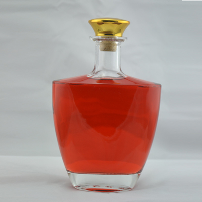 750 ml bottiglie spirit personalizzate Super materiale di vetro di pietra bottiglia di vetro di brandy con sughero