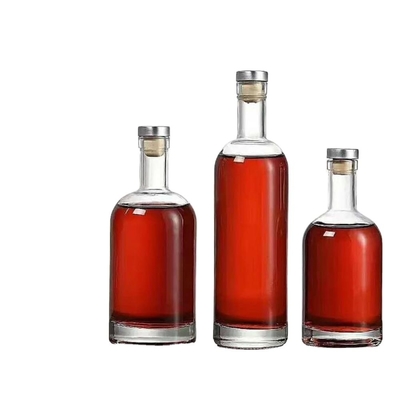 OEM Logo Decal Stoccate 1000ml 750ml 500ml Bottiglie di liquore Vodka Bottiglia di vetro con tappo di sughero