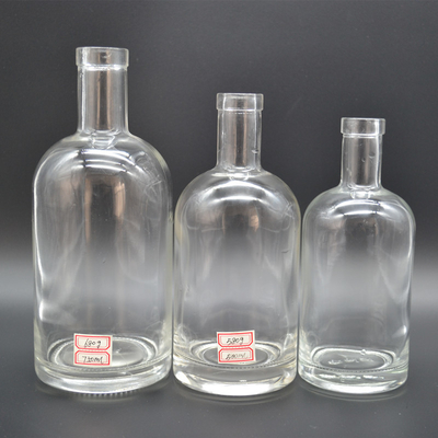 Europa e Stati Uniti Super Flint Glass Voce cristallina ghiacciata Vodka Whisky Liquor Bottiglie di vetro
