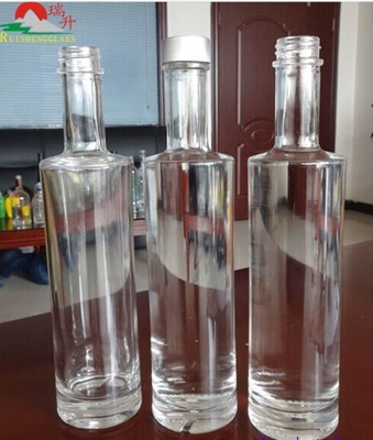 Forma personalizzata Incisione interna Bottiglia chiara da 200 ml 375 ml per vodka tequila rum