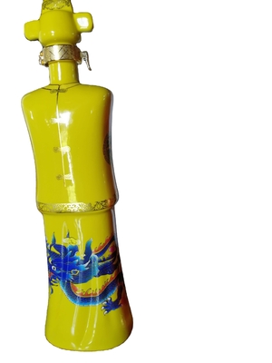 Bottine di vetro personalizzate da 24 oz a 26 oz in forma di corpo uomo e donna con maneggevole di superficie deccale
