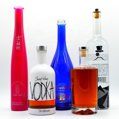 Bottiglie di vetro 500 ml 750 ml Gin vuoto chiaro Vino Whiskey Brandy Vodka con certificato SGS