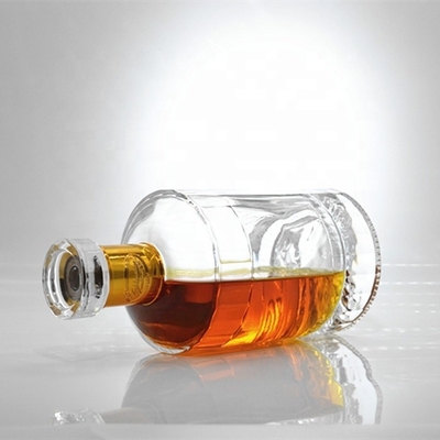Bottiglia di liquore vuota personalizzata Bottiglia di vetro di vodka da 1 litro con design unico Spedizione espressa