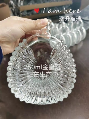 Bottiglia di brandy di vetro trasparente o personalizzata 750 ml Decanter liquore/vino con disegno scolpito