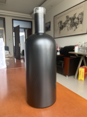 Bottiglia di brandy di vetro trasparente o personalizzata 750 ml Decanter liquore/vino con disegno scolpito
