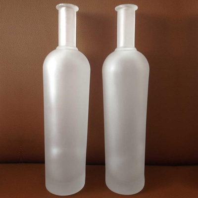 500 ml Stampa a schermo su misura Corona ghiacciata Royal Whisky Vodka Gin Bottiglie di vetro con sughero