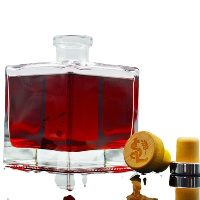 500 ml bottiglia di vetro quadrata per bevande liquori brandy whisky vodka gin rum etichetta deccale