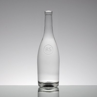 Stampa del logo può personalizzare alcool bianco cristallino in bottiglia di vetro a forma di farfalla da 0,5 litri