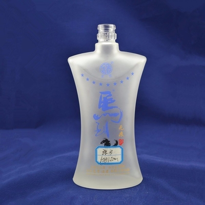 Bottiglia in vetro di vodka a forma di razzo da 750 ml personalizzata per bevande online con tappo a vite
