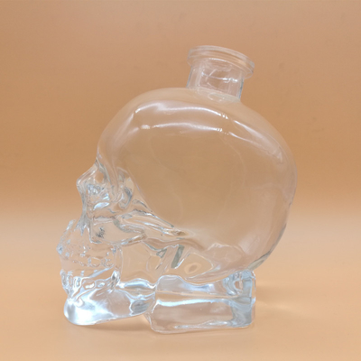 Bottiglia in vetro di vodka a forma di razzo da 750 ml personalizzata per bevande online con tappo a vite