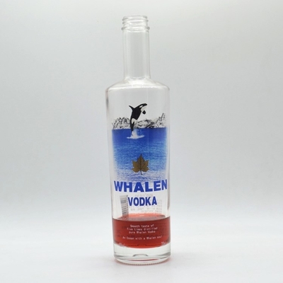 Bottiglia di vetro da 200 ml/300 ml/500 ml/700 ml/750 ml/1000 ml per la vodka alcolica sfusa