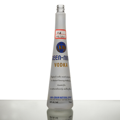 500 ml 700 ml 750 ml Bottiglia rotonda di vetro vuoto con sughero in vetro Super Flint