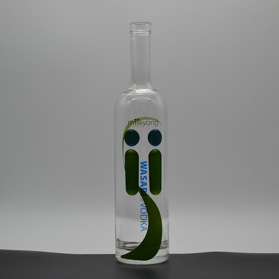 Manipolazione superficiale Decal Cristallo vuoto Beluga Vodka Bottiglie 750ml per l'acquisto in blocco