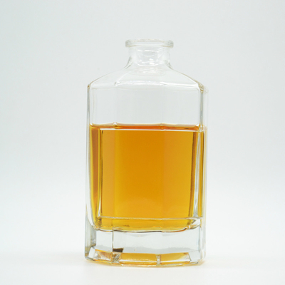Tipo di tenuta del sughero Vetro trasparente Vino liquoroso Whisky Vodka Tequila Bottiglia 200ml 375ml 500ml 750ml 1000ml