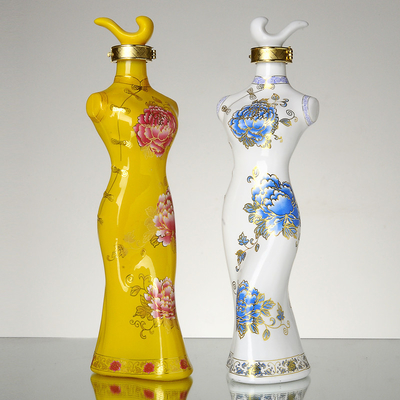 Materiale di vetro Super Flint 750 ml Bottiglie di vetro di vodka personalizzate per Shandong Yuncheng