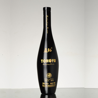 Materiale di vetro Super Flint 750 ml Bottiglie di vetro di vodka personalizzate per Shandong Yuncheng