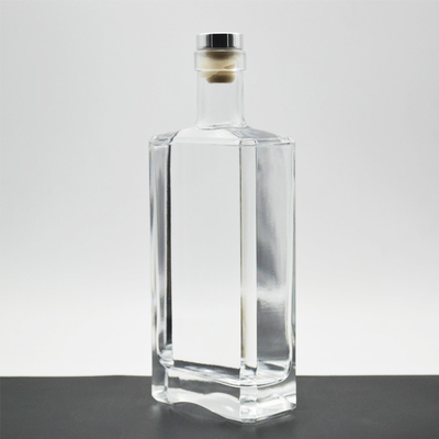 Bottiglia in vetro 375 ml 500 ml 700 ml 750 ml Gin verde quadrato per alcolici personalizzati in verde