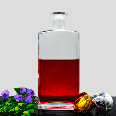750 ml 700 ml bottiglia di whisky e vodka in vetro personalizzato con TUV Standard e Hot Stamping