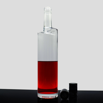 750 ml 700 ml bottiglia di whisky e vodka in vetro personalizzato con TUV Standard e Hot Stamping