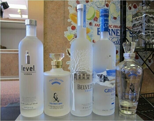 Bottiglia di vetro elettroplata per liquori alcolici whisky tequila vodka 350ml 500ml 750ml