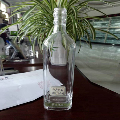 Bottiglie in vetro di vino rosso di 375 ml di tappi di sughero