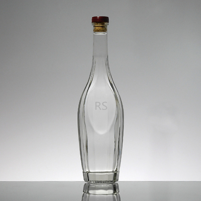 Bottiglie in vetro di vino rosso di 375 ml di tappi di sughero