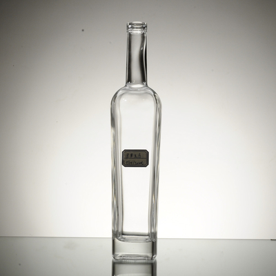 Bottiglia di vetro trasparente da 750 ml Vodka con materiale di vetro di alto pietra e tipo di tenuta di sughero