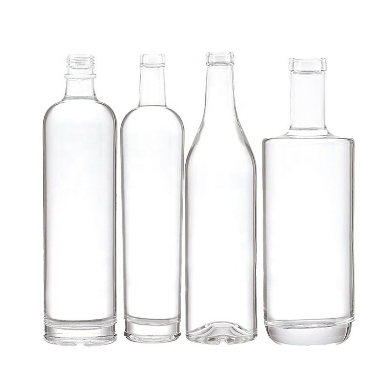 Bottiglie di liquore in vetro da 750 ml Accettabile OEM/ODM per etichette metalliche Rum Whiskey Vodka