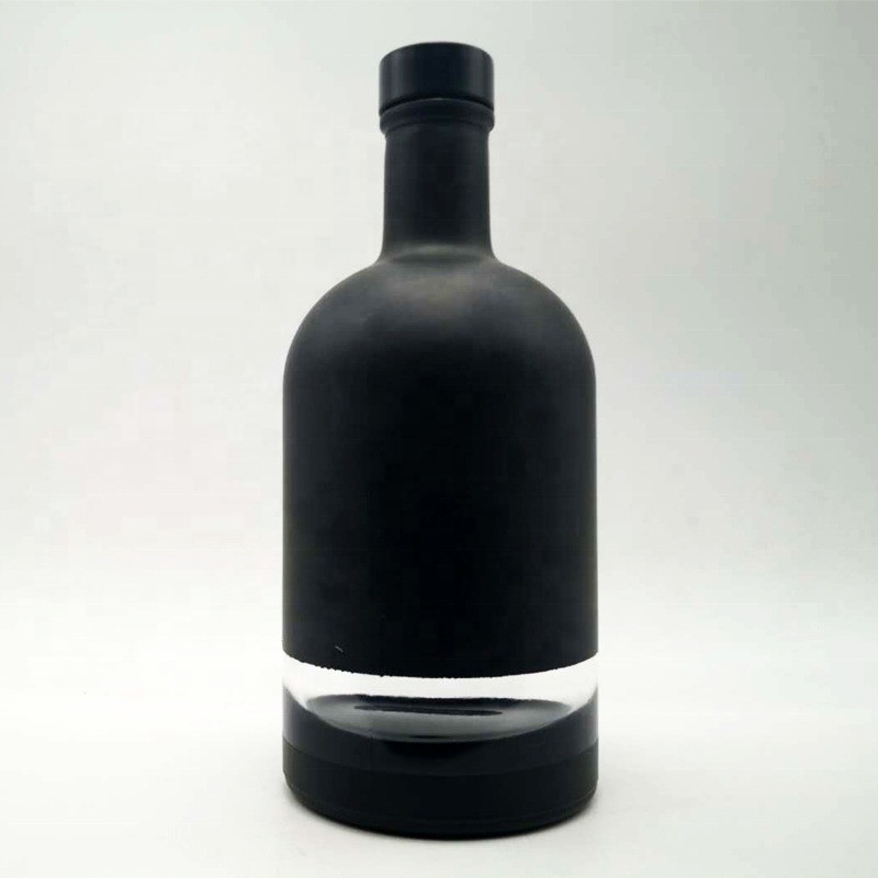 Super Flint Glass Vodka Spirits Bottiglia in vetro con tappo Guala e prodotto con logo in incisione