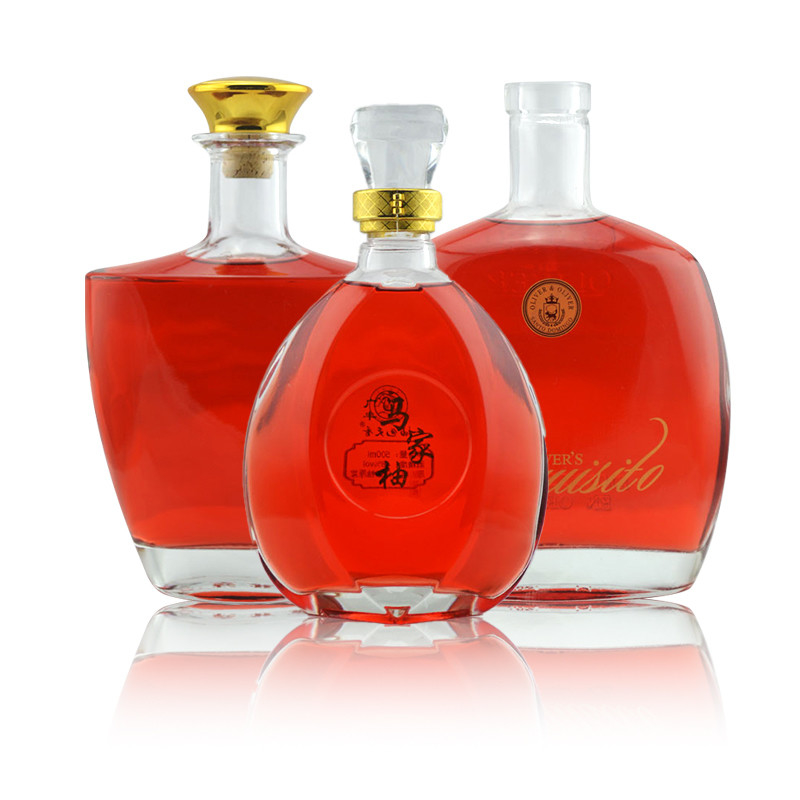 Materiale vetro Super Flint 350ml 550ml 750ml Vodka vuota bottiglia di vetro Whisky accettabile OEM/ODM