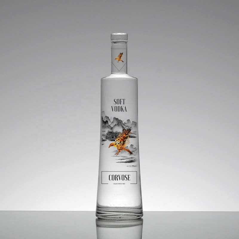 375ml 500ml 700ml 750ml Bottiglia di vodka decorativa personalizzata con tappi di sughero da OEM/ODM