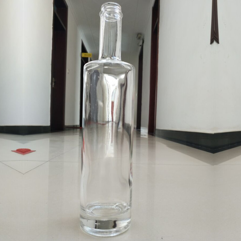 Collare di vetro Super Flint Rotondo 700ml Bottiglia di gin a suon di suono di suono di suono di suono per gli appassionati di vodka