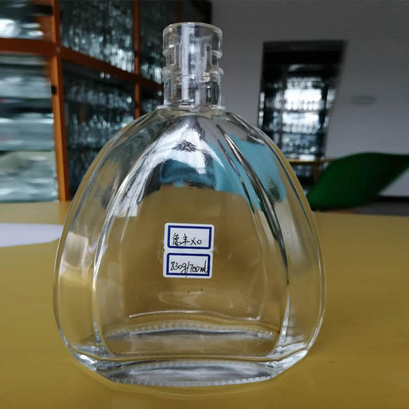 OEM Logo Decal Stoccate 1000ml 750ml 500ml Bottiglie di liquore Vodka Bottiglia di vetro con tappo di sughero