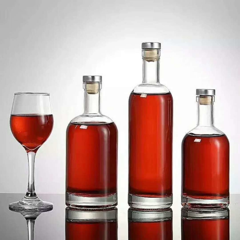 XO/Brandy/Whiskey/Vodka Bottiglia di vetro cristallino bianco con manipolazione della superficie deccale