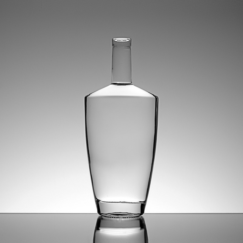 Super Flint Glass 375ml 500ml 700ml Bottiglie per Vodka Gin Whisky Rum Brandy Vendita all'ingrosso