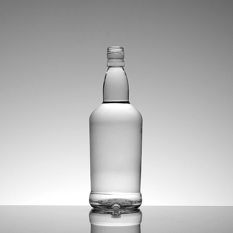 Materiale in vetro Super Flint 500ml 700ml 750ml Bottiglia vuota di liquore liquido per bevande