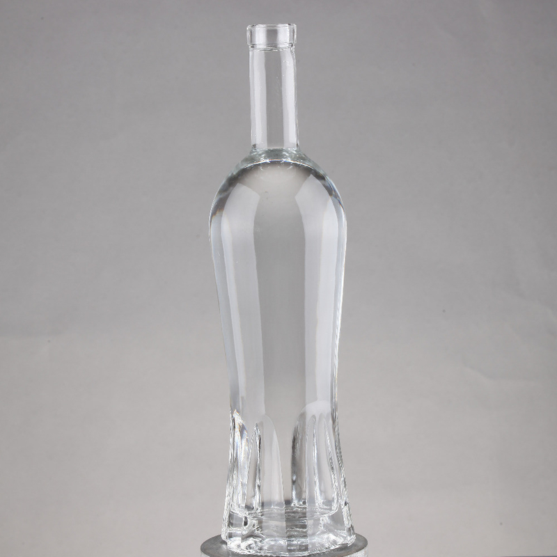 Bottiglie di vodka da 70 cl e 700 ml, in vetro di super pietra, con base spessa e tenuta di sughero