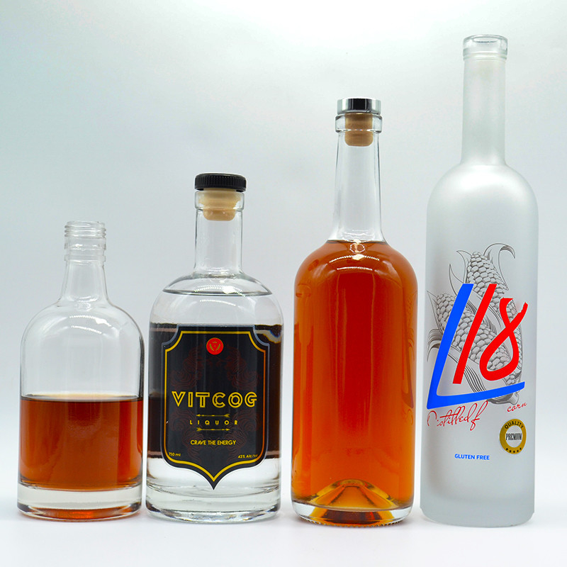 375 ml 200 ml 100 ml Bottiglia di vetro Gin Whisky Wine Vodka Spirits Bottiglia di vetro con sughero